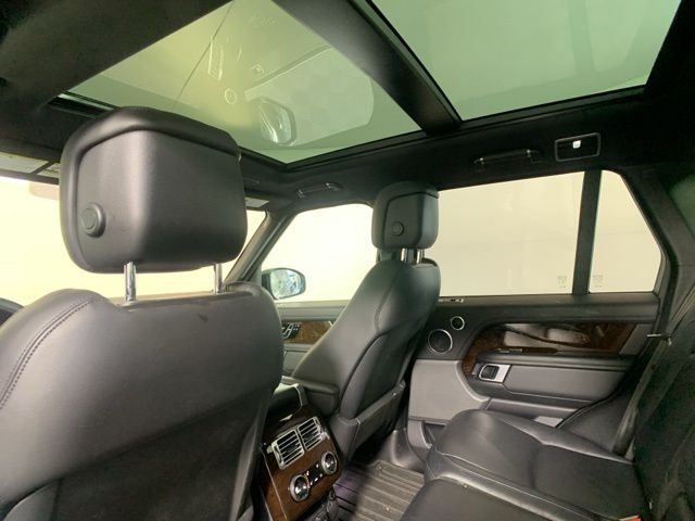 2021 Land Rover Range Rover SWB 29