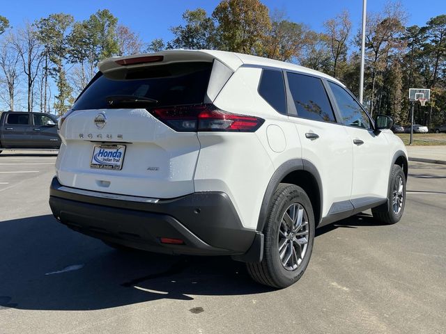 2021 Nissan Rogue S 10