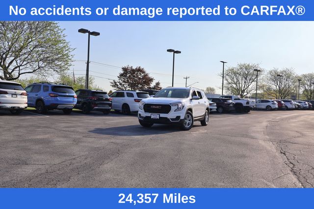 View vehicle photo 2