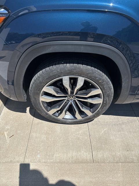 2023 Volkswagen Atlas Cross Sport 3.6L V6 SEL Premium R-Line Blue at Sutliff Volkswagen