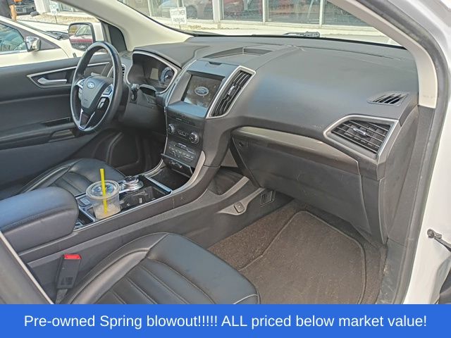 Used 2020 White Ford SEL image 19