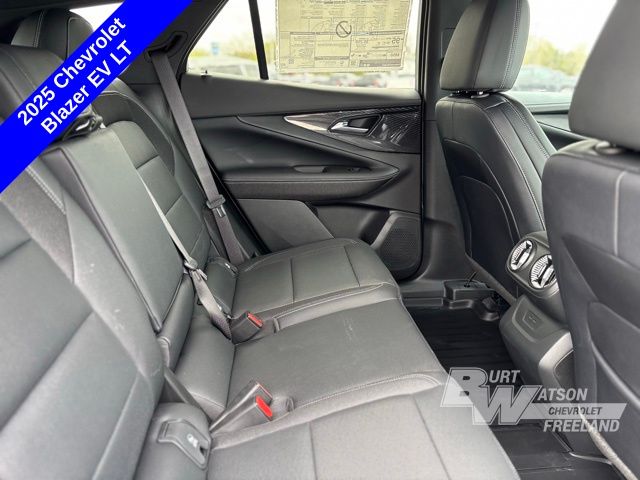 2025 Chevrolet Blazer EV LT photo