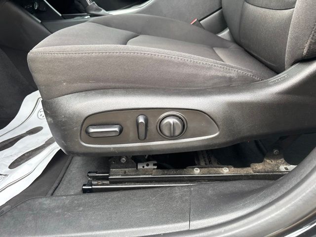 Used 2021 Black Chevrolet LT image 14