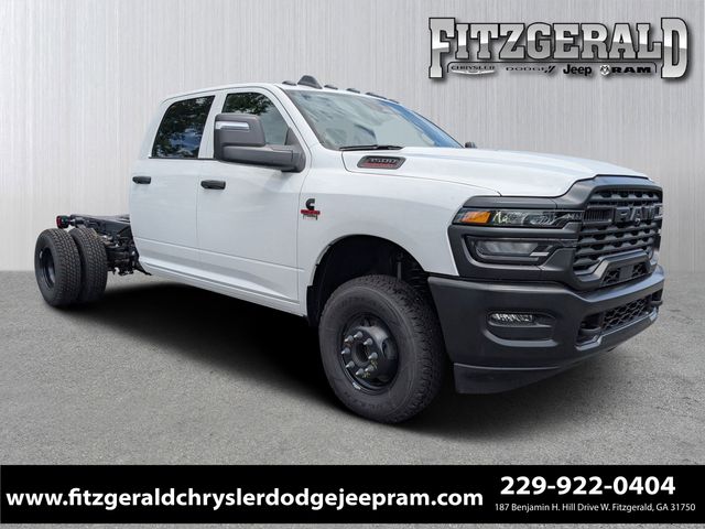 2025 Ram 3500 Chassis Tradesman/Big Horn