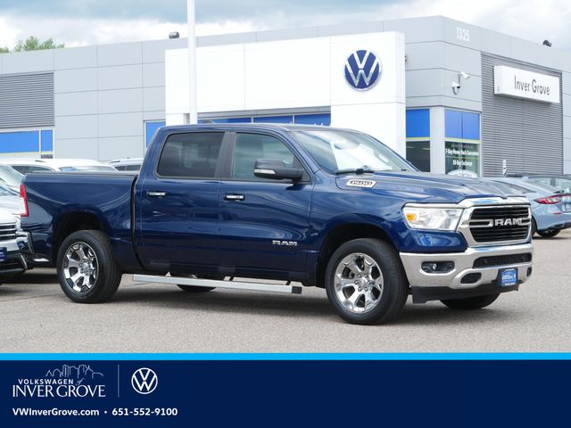 Patriot Blue Pearlcoat 2019 RAM 1500 Pickup Truck Four-Wheel Drive 8-Speed Automatic