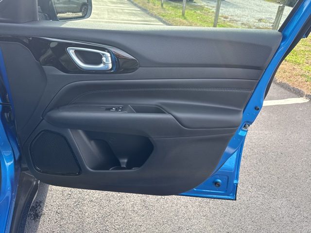 New 2026 Blue Jeep Latitude image 9