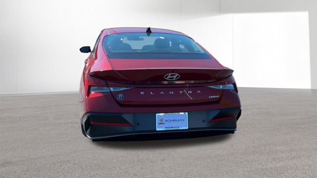 Used 2024 Hyundai Elantra For Sale in Indianapolis, IN
