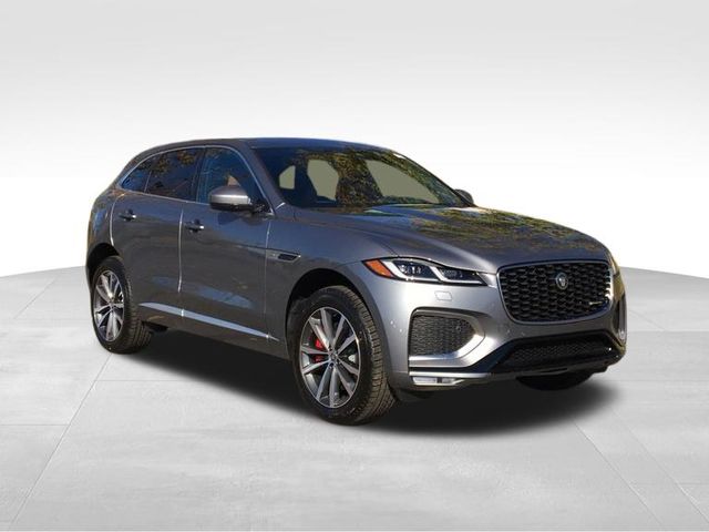 2024 Jaguar F-PACE P400 R-Dynamic S 7