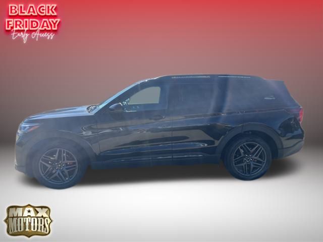 2025 Ford Explorer ST 4