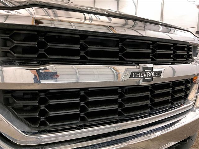 2018 Chevrolet Silverado 1500 LT Gray at Luther Ford