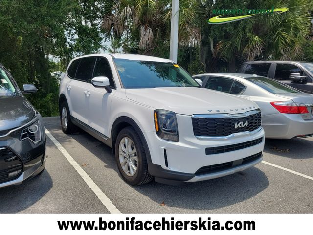 White Pearl 2022 Kia Telluride SUV / Crossover All-Wheel Drive 8-Speed Automatic
