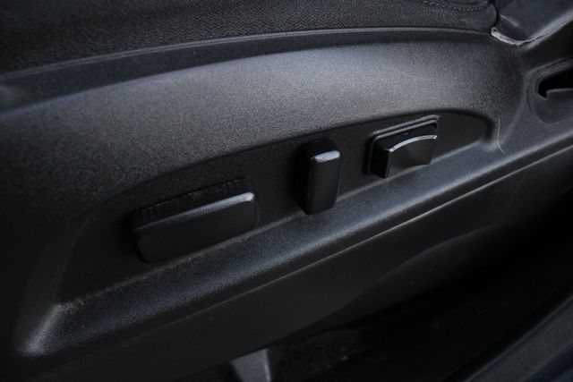Used 2016 Blue Chevrolet LT image 3