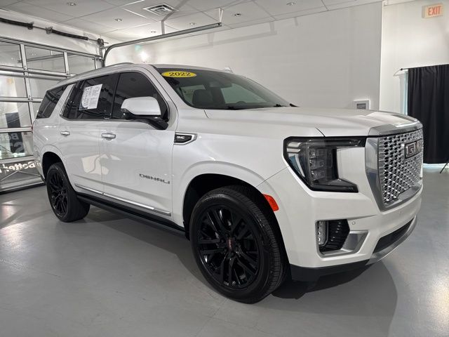 White Frost Tricoat 2022 GMC Yukon Denali RWD SUV / Crossover 4X2 Automatic