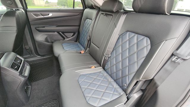 2026 Volkswagen Atlas Cross Sport