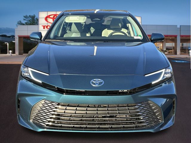 2025 Toyota Camry XLE 23