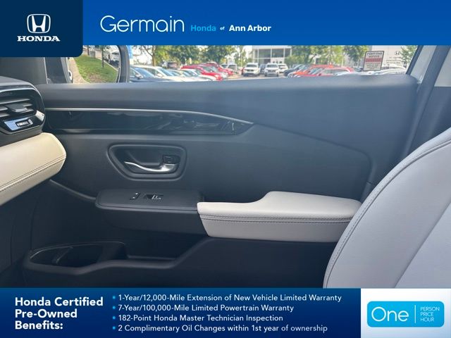 Certified Used 2026 Platinum White Pearl Honda RTL Blackout image 33