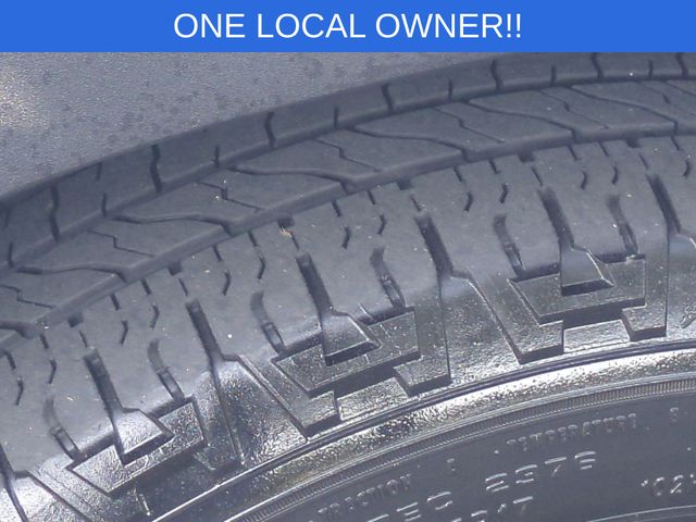 Used 2024 Silver GMC AT4 image 11