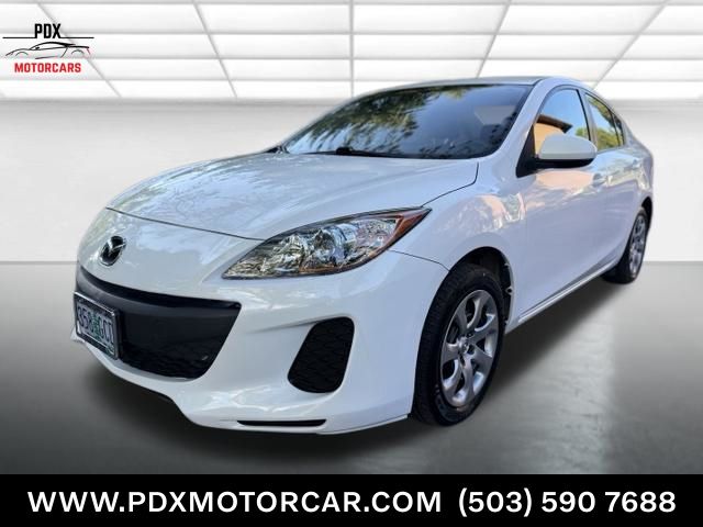 Crystal White Pearl Mica 2013 Mazda MAZDA3 Sedan Front-Wheel Drive 6-Speed Automatic
