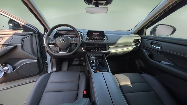 Used 2026 Gray Nissan Dark Armor image 16