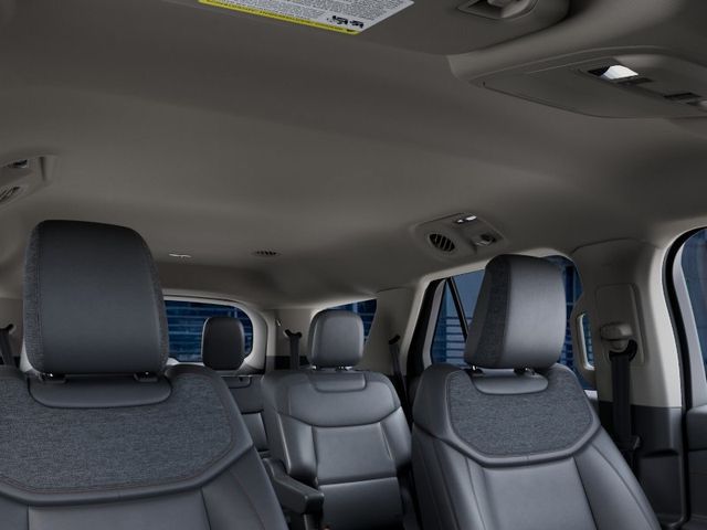 New 2027 Black Ford Active image 22