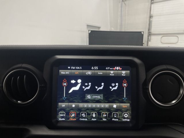 2022 Jeep Wrangler Unlimited Sahara 4xe photo
