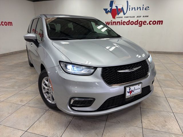 2023 Chrysler Pacifica Touring L FWD