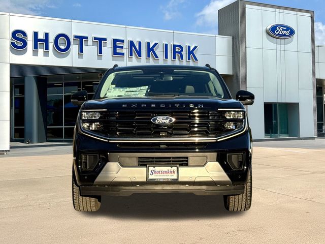 New 2026 Black Ford Platinum image 2