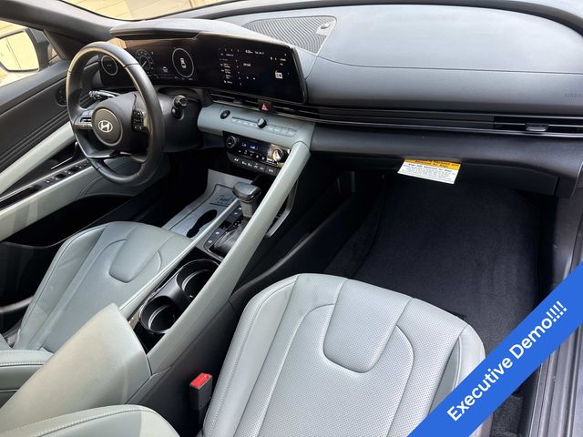 2025 Hyundai Elantra Hybrid