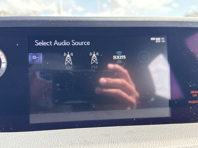 2021 Lexus ES - $34,588