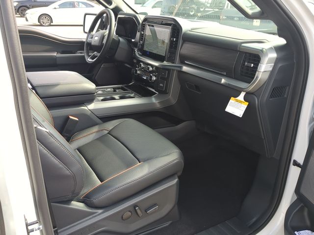New 2026 Oxford White Ford Lariat® image 44
