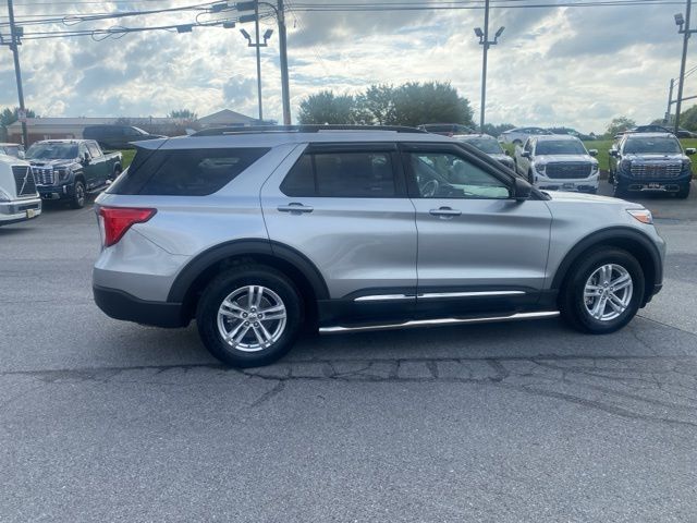 2020 Ford Explorer XLT 4