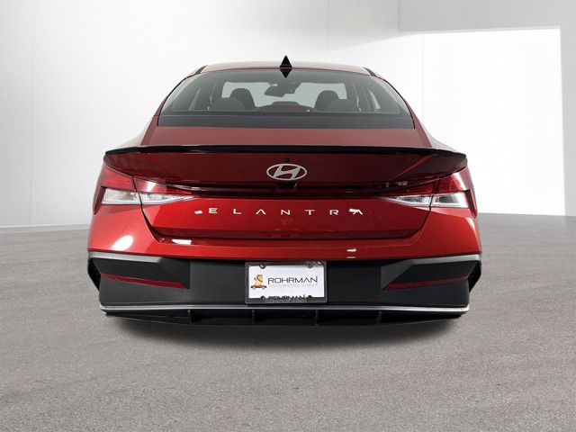 New 2025 Hyundai Elantra For Sale in Indianapolis, IN