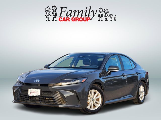 2025 Toyota Camry LE FWD