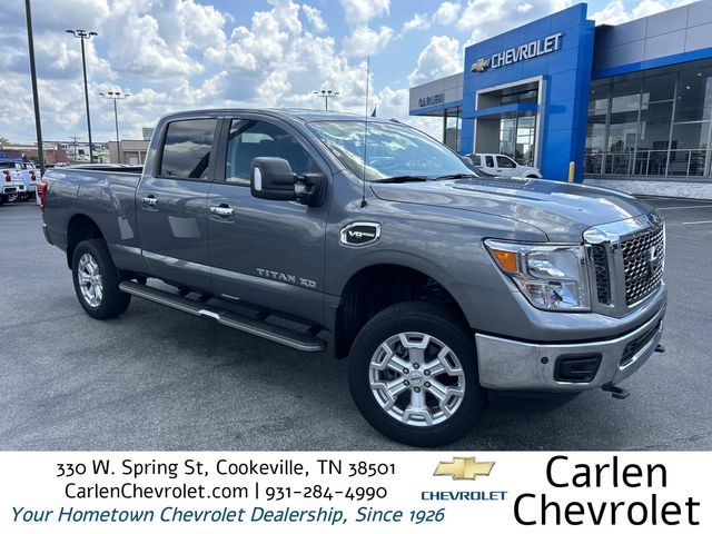 Gray (Gun Metallic) 2018 Nissan Titan Pickup Truck 7-Speed Automatic