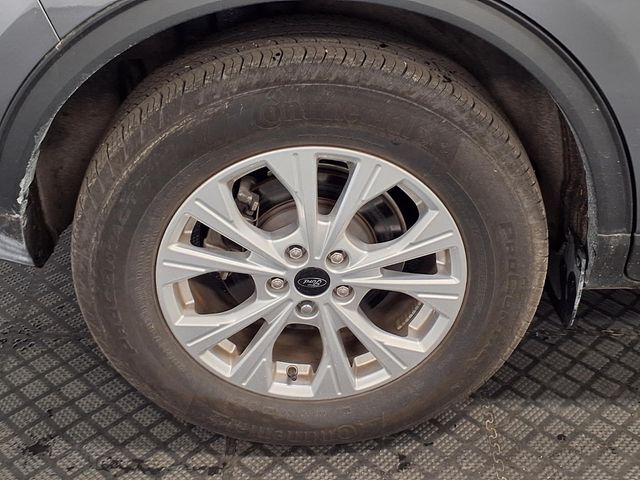 2023 Ford Escape - Image 10