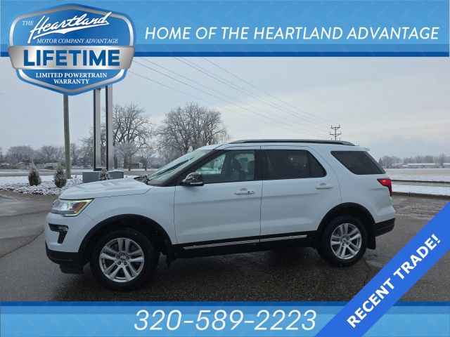 Oxford White 2018 Ford Explorer XLT AWD SUV / Crossover All-Wheel Drive 6-Speed Automatic