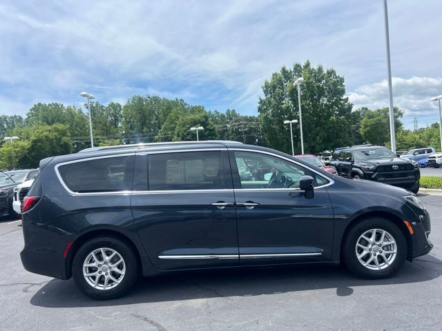 Used 2020 Chrysler Pacifica Van