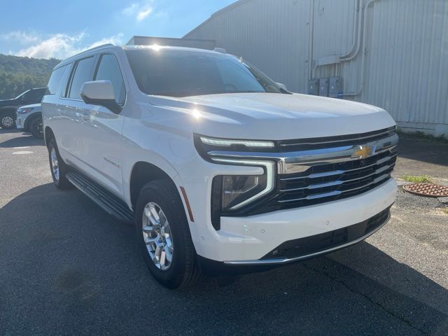 Used 2026 White Chevrolet LT image 3