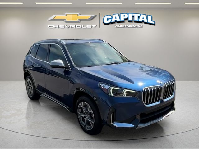 Used 2023 Blue BMW xDrive28i image 7