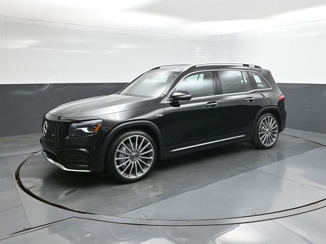 2026 Mercedes-Benz GLB AMG 35 4MATIC