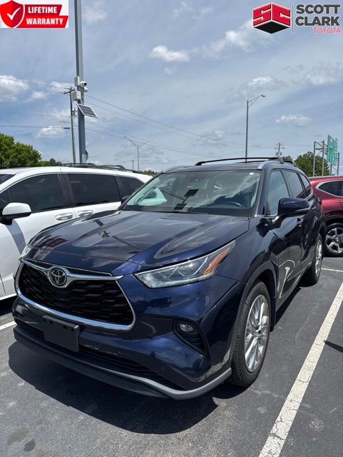 2021 Toyota Highlander Limited 4x4 V6's photo