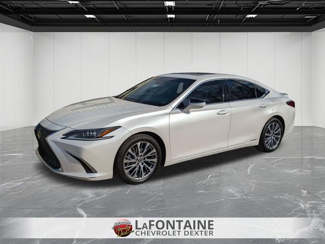 2020 Lexus ES Hybrid 300h FWD