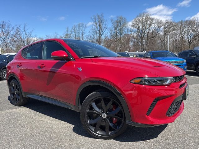 Hot Tamale 2024 Dodge Hornet R/T Plus AWD SUV / Crossover All-Wheel Drive 6-Speed Automatic