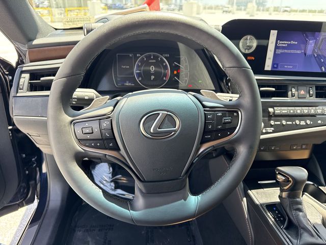 Used 2024 Lexus ES Sedan