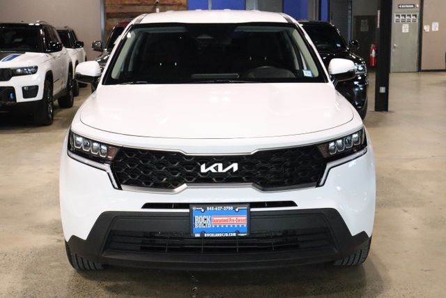 2022 Kia Sorento LX 2