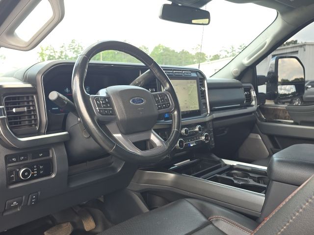 2023 Ford F-350SD Lariat:45555A