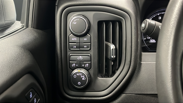 Used 2024 Summit White Chevrolet WT image 30