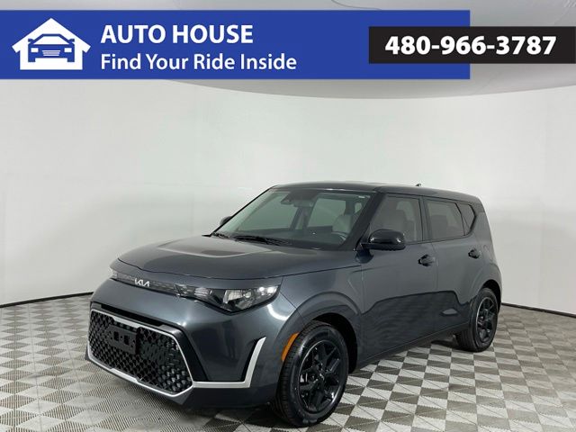 227672025 Kia Soul LX