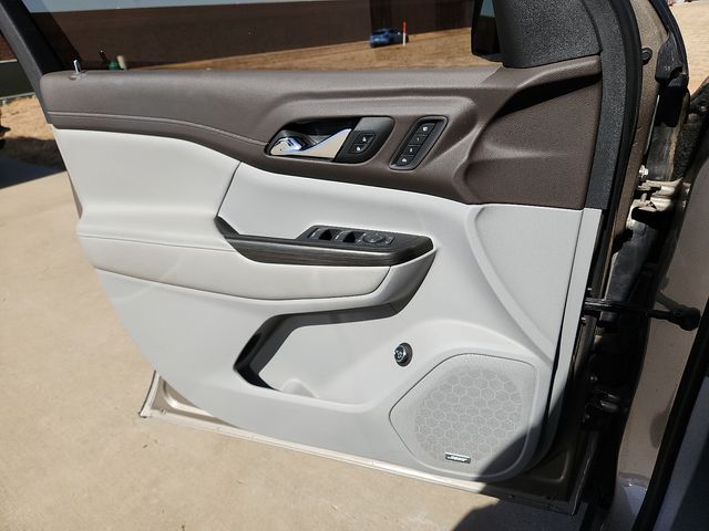 Used Car 2022 Gmc Acadia  Slt For Sale Under $30,000 In Plainview, Texas