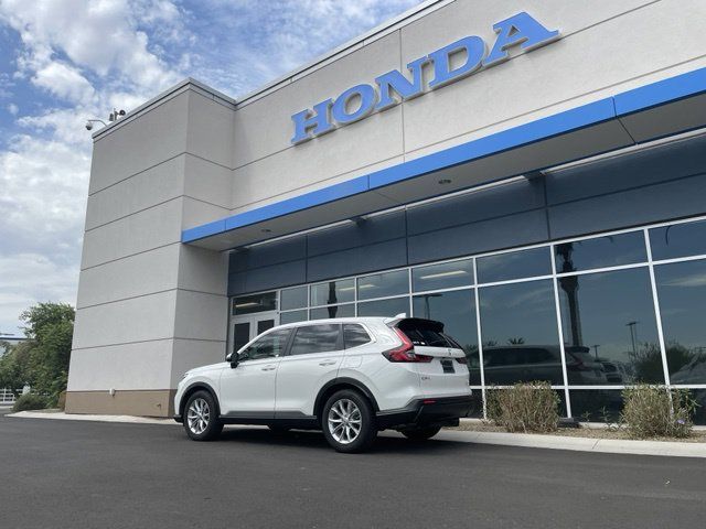 Used 2024 Platinum White Pearl Honda EX image 18